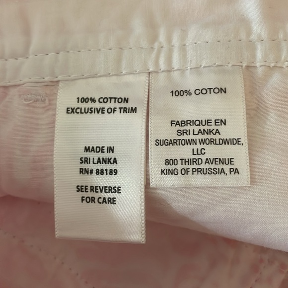 Lilly Pulitzer The Callahan Shorts Get Spotted Pink Lion design - Picture 9 of 9